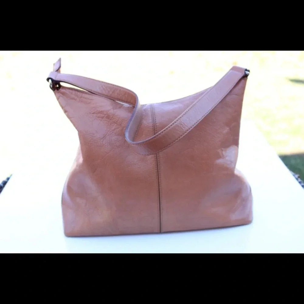 Kate Spade leather shoulder bag